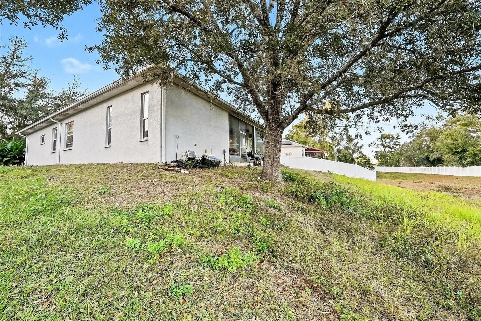 37110 Highland Bluff Circle Dade City FL 33523
