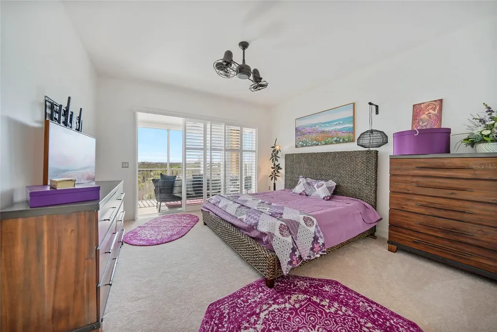 2590 N Beach Road Englewood FL 34223