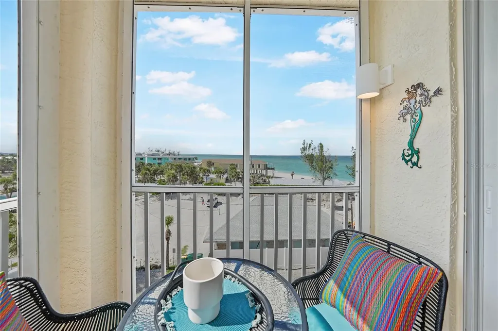 2590 N Beach Road Englewood FL 34223