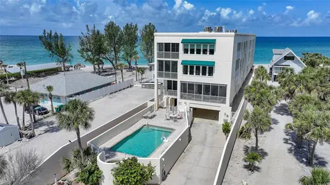 2590 N Beach Road Englewood FL 34223
