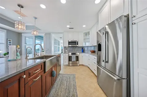 2590 N Beach Road Englewood FL 34223