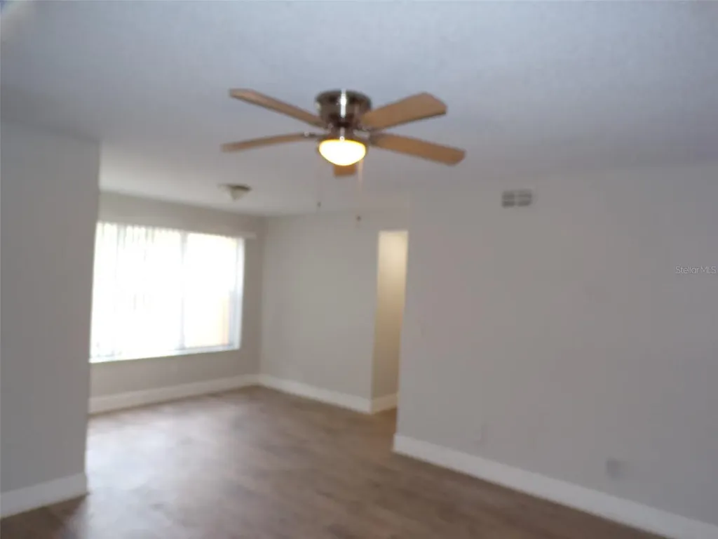 4518 Commander Drive Orlando FL 32822