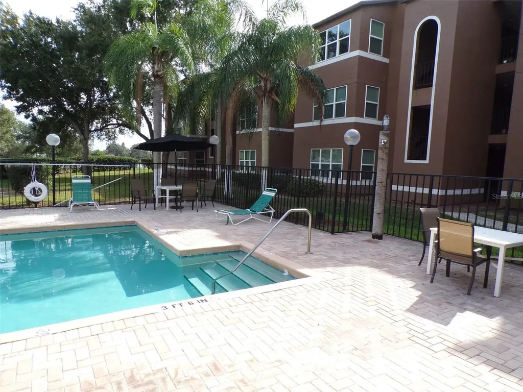 4518 Commander Drive Orlando FL 32822