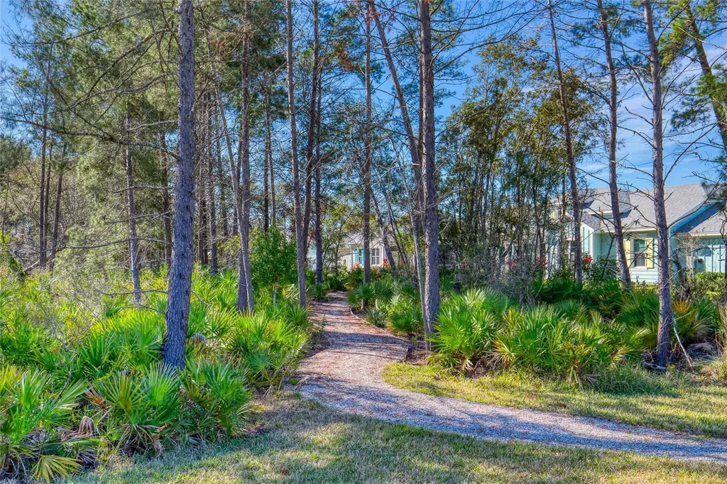 198 Gypsy Palace Lane Daytona Beach FL 32124