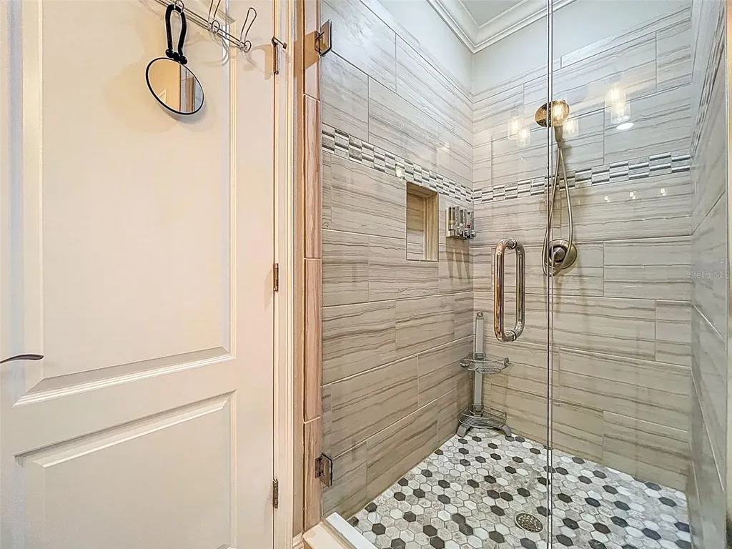 19915 Gulf Boulevard 605 Indian Shores FL 33785