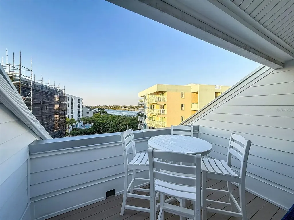 19915 Gulf Boulevard 605 Indian Shores FL 33785