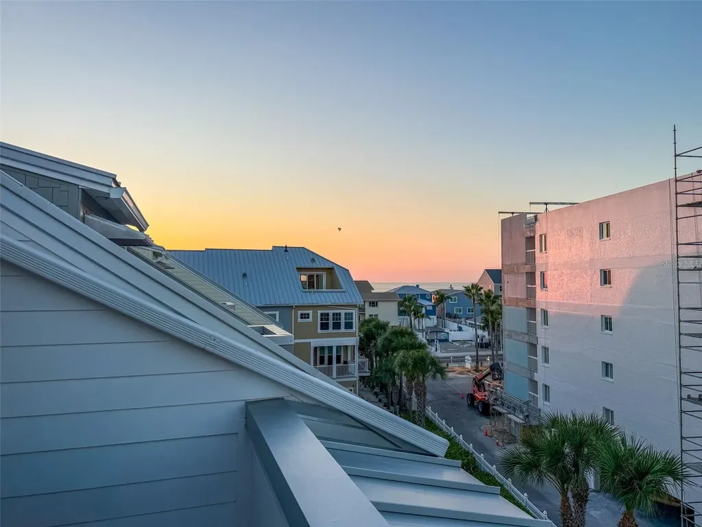 19915 Gulf Boulevard 605 Indian Shores FL 33785