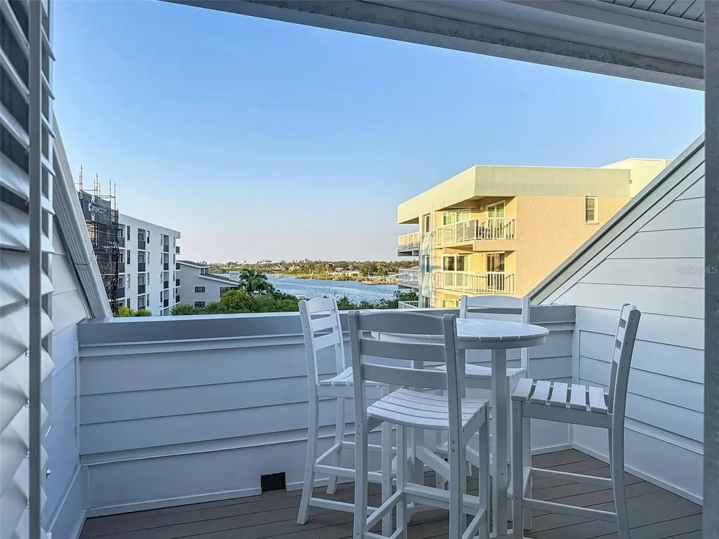 19915 Gulf Boulevard 605 Indian Shores FL 33785