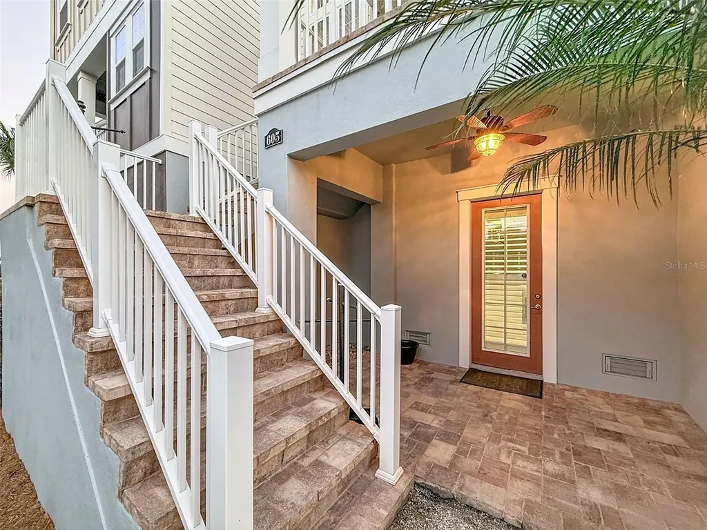 19915 Gulf Boulevard 605 Indian Shores FL 33785