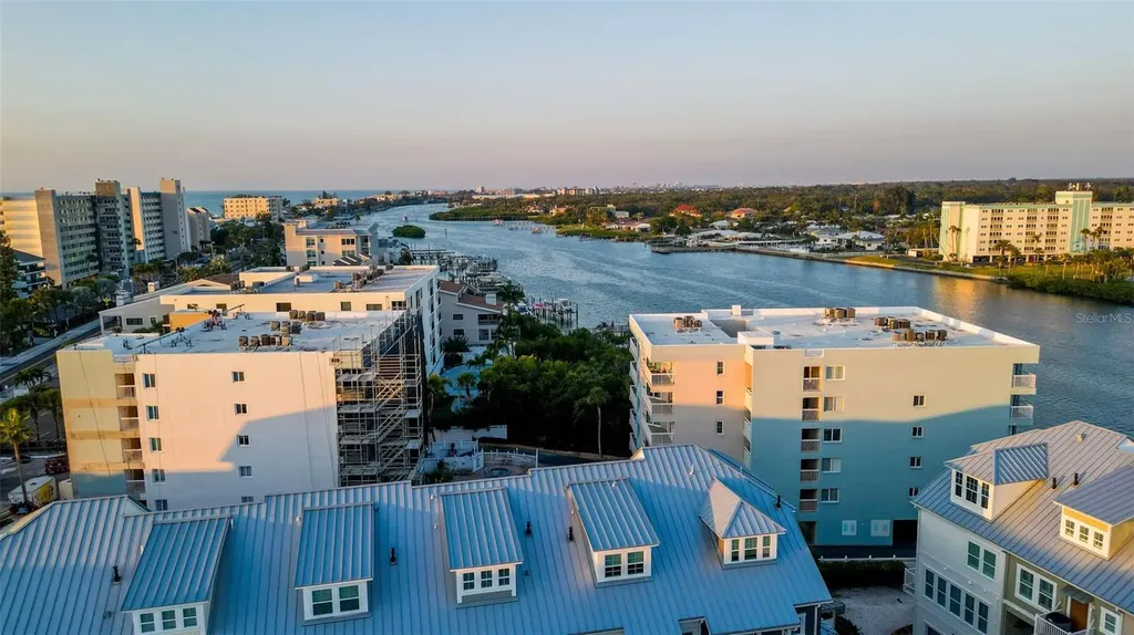 19915 Gulf Boulevard 605 Indian Shores FL 33785