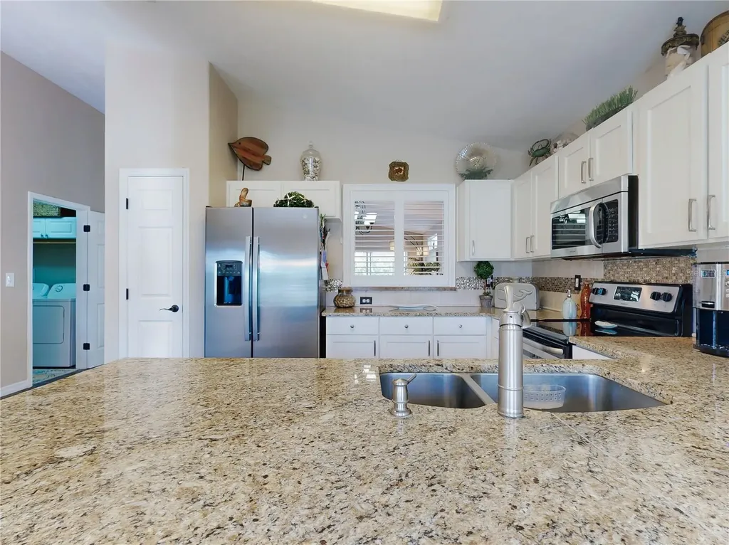 1305 Wayne Avenue New Smyrna Beach FL 32168