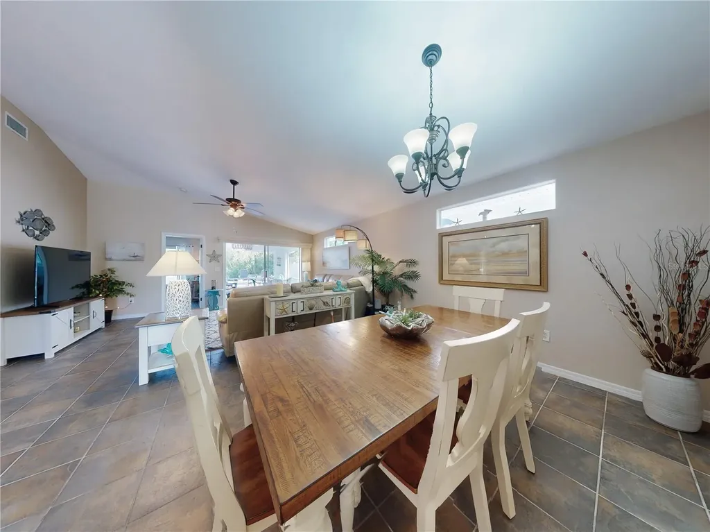 1305 Wayne Avenue New Smyrna Beach FL 32168
