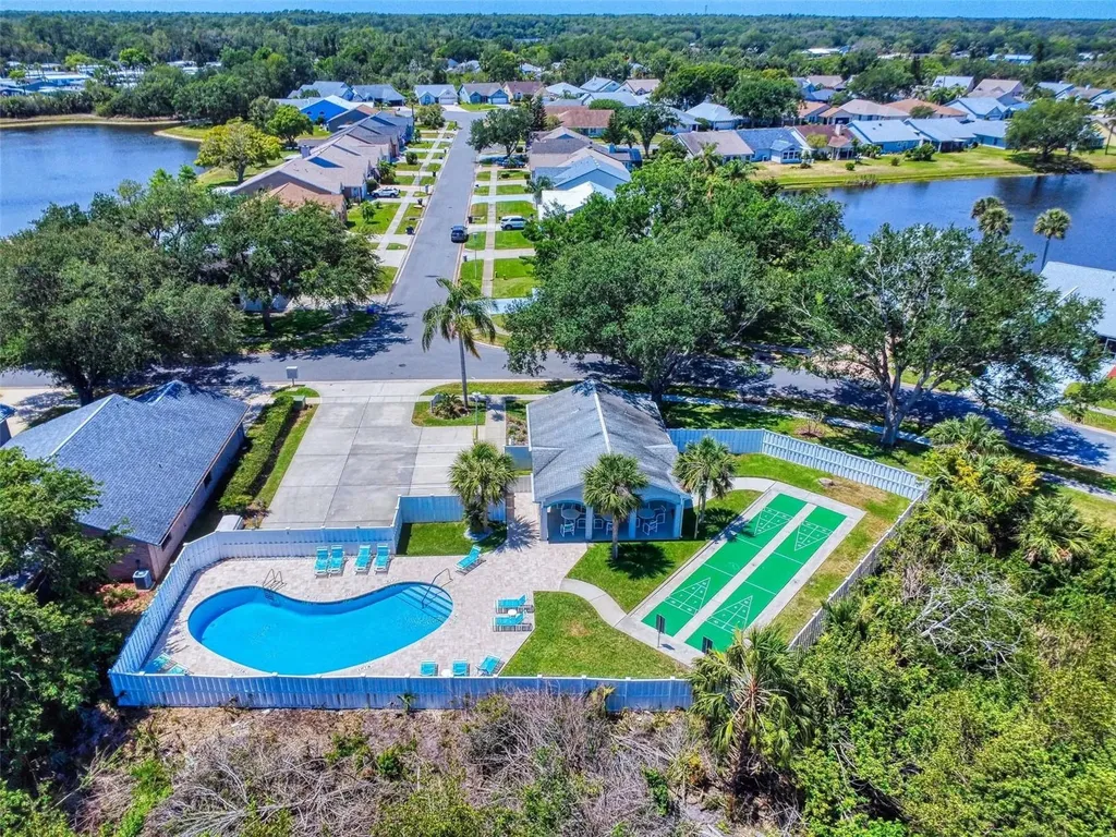 1305 Wayne Avenue New Smyrna Beach FL 32168