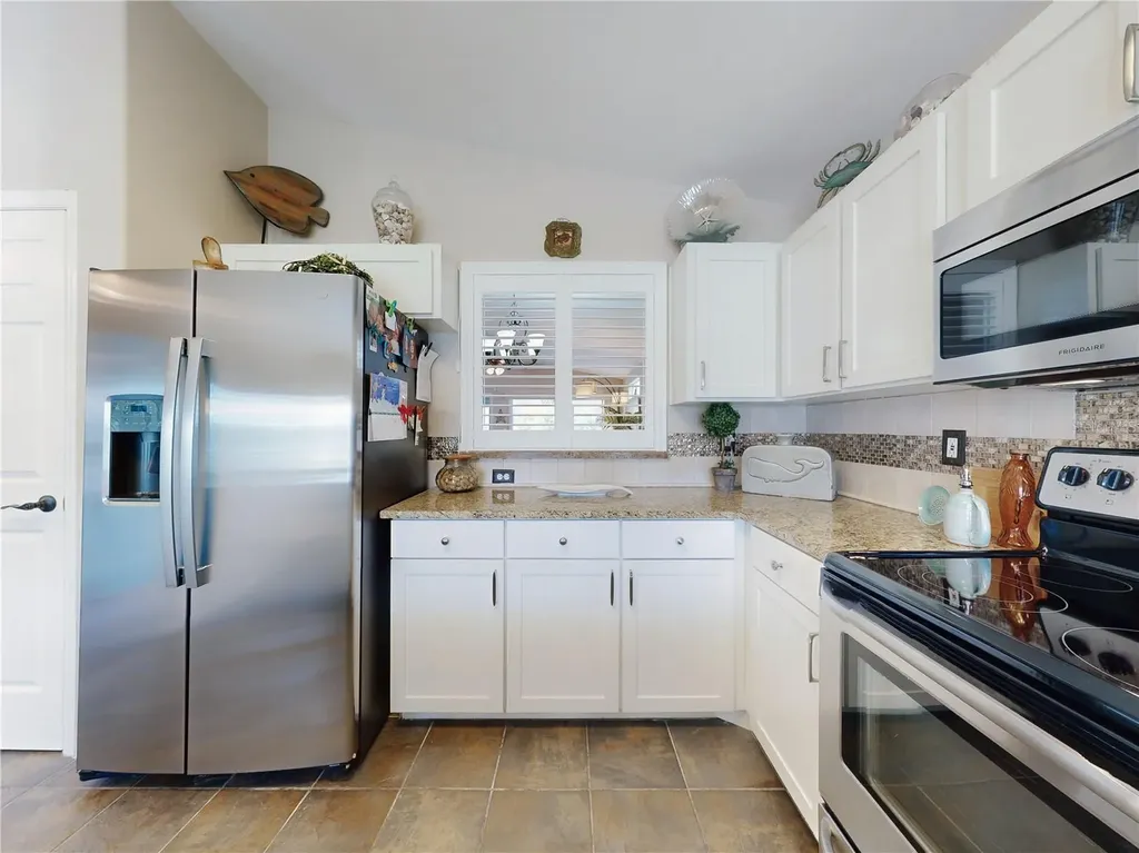 1305 Wayne Avenue New Smyrna Beach FL 32168