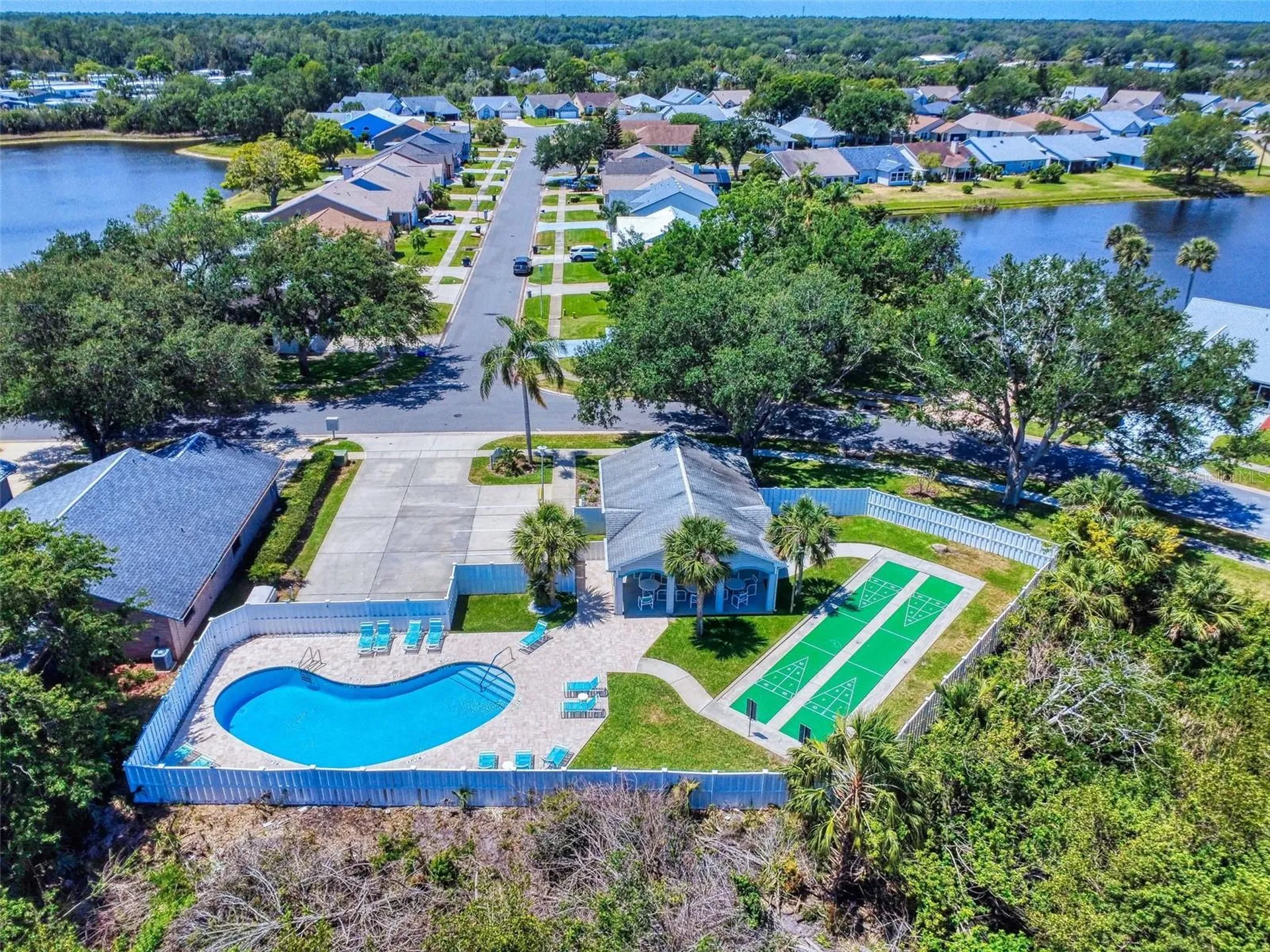 1305 Wayne Avenue New Smyrna Beach FL 32168