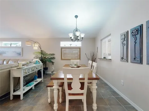 1305 Wayne Avenue New Smyrna Beach FL 32168