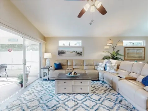 1305 Wayne Avenue New Smyrna Beach FL 32168