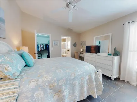 1305 Wayne Avenue New Smyrna Beach FL 32168
