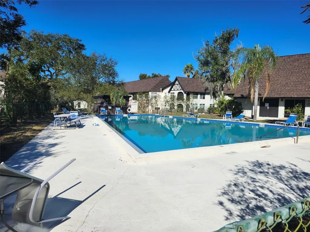 380 N Bayshore Boulevard Clearwater FL 33759