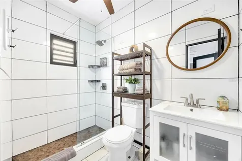 Cozy Casitas-puntas- Calle Vista Del Mar Rincon PR 00677