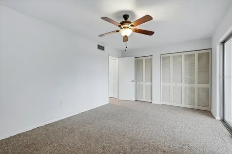1001 77th Avenue N St Petersburg FL 33702