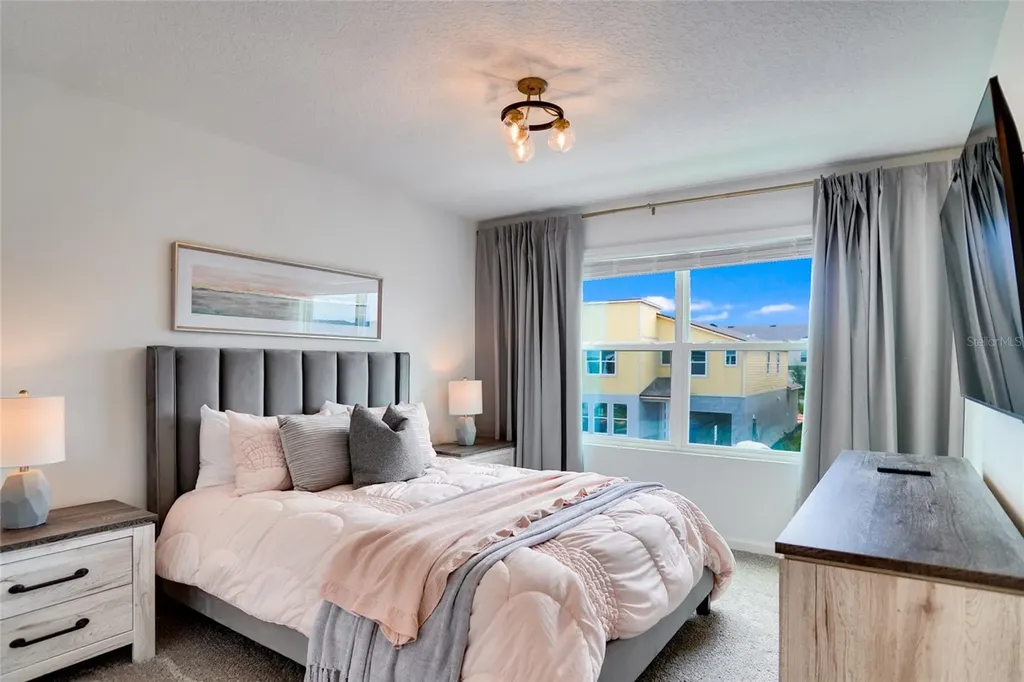 2341 Salty Winds Way Kissimmee FL 34747