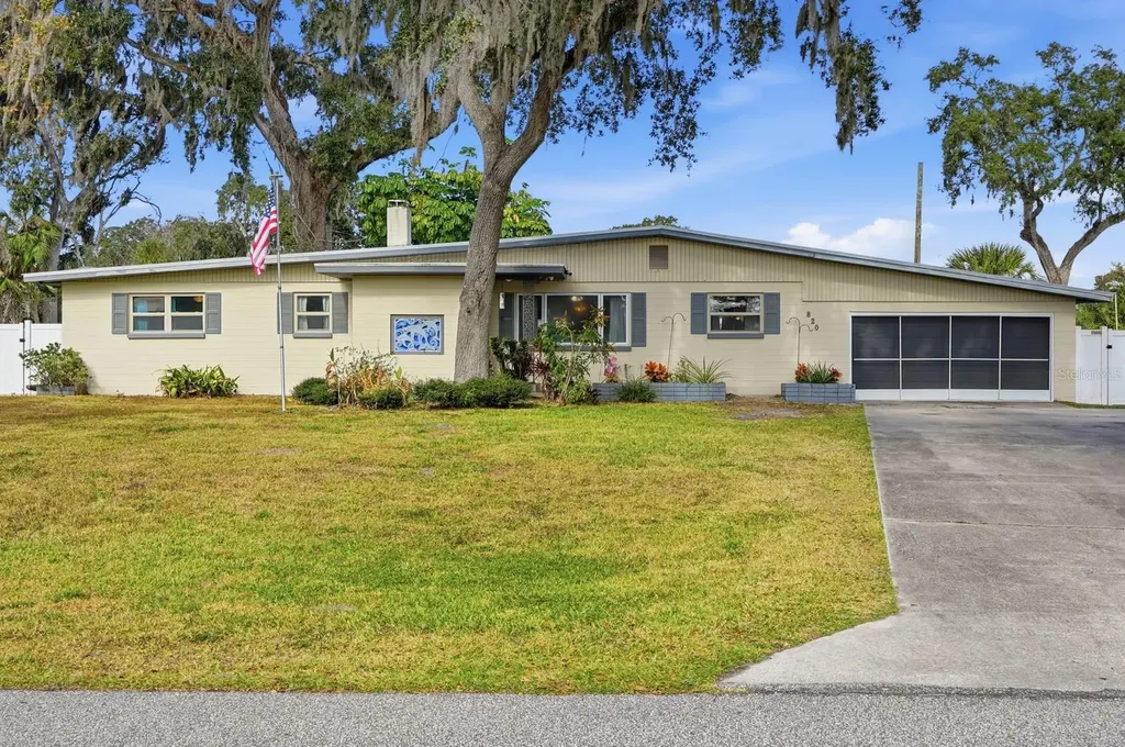 820 Valencia Road South Daytona FL 32119