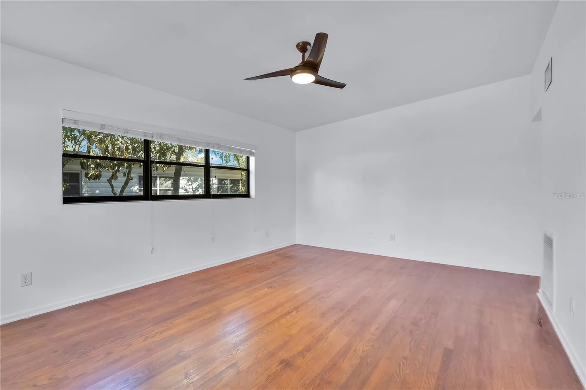 2420 Pershing Avenue Orlando FL 32806