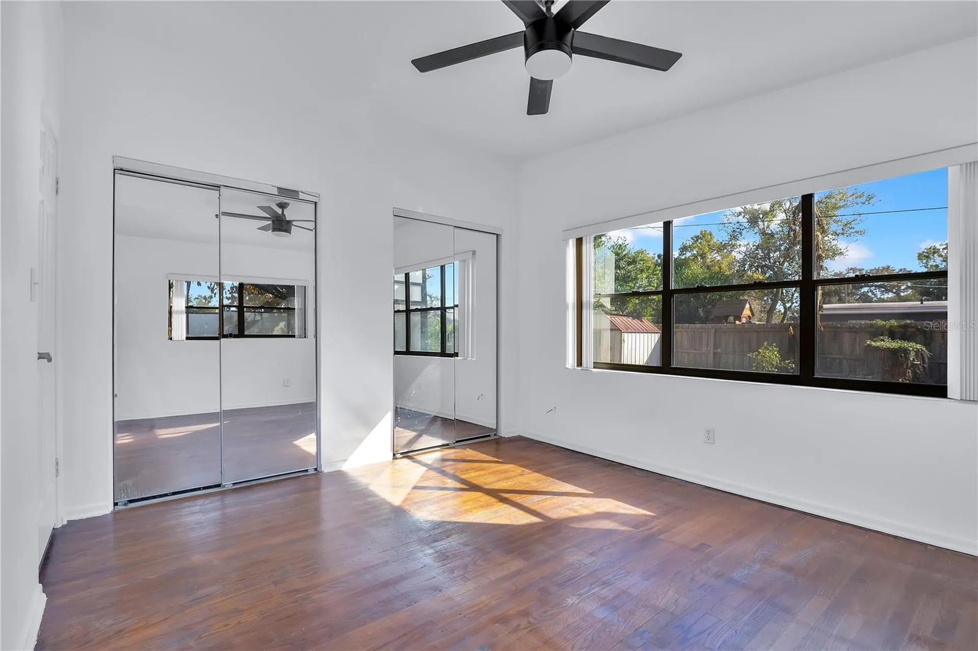 2420 Pershing Avenue Orlando FL 32806