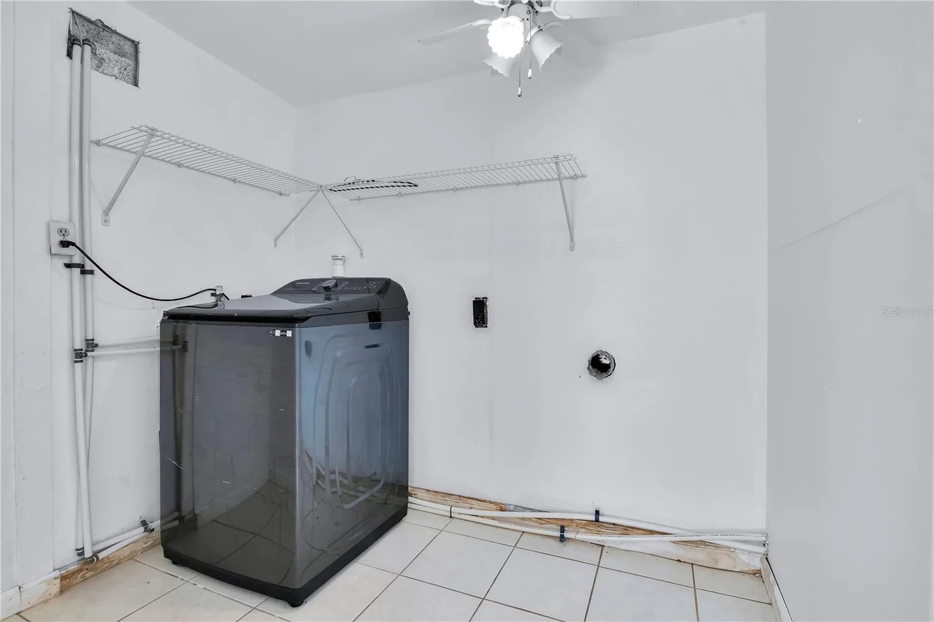 2420 Pershing Avenue Orlando FL 32806