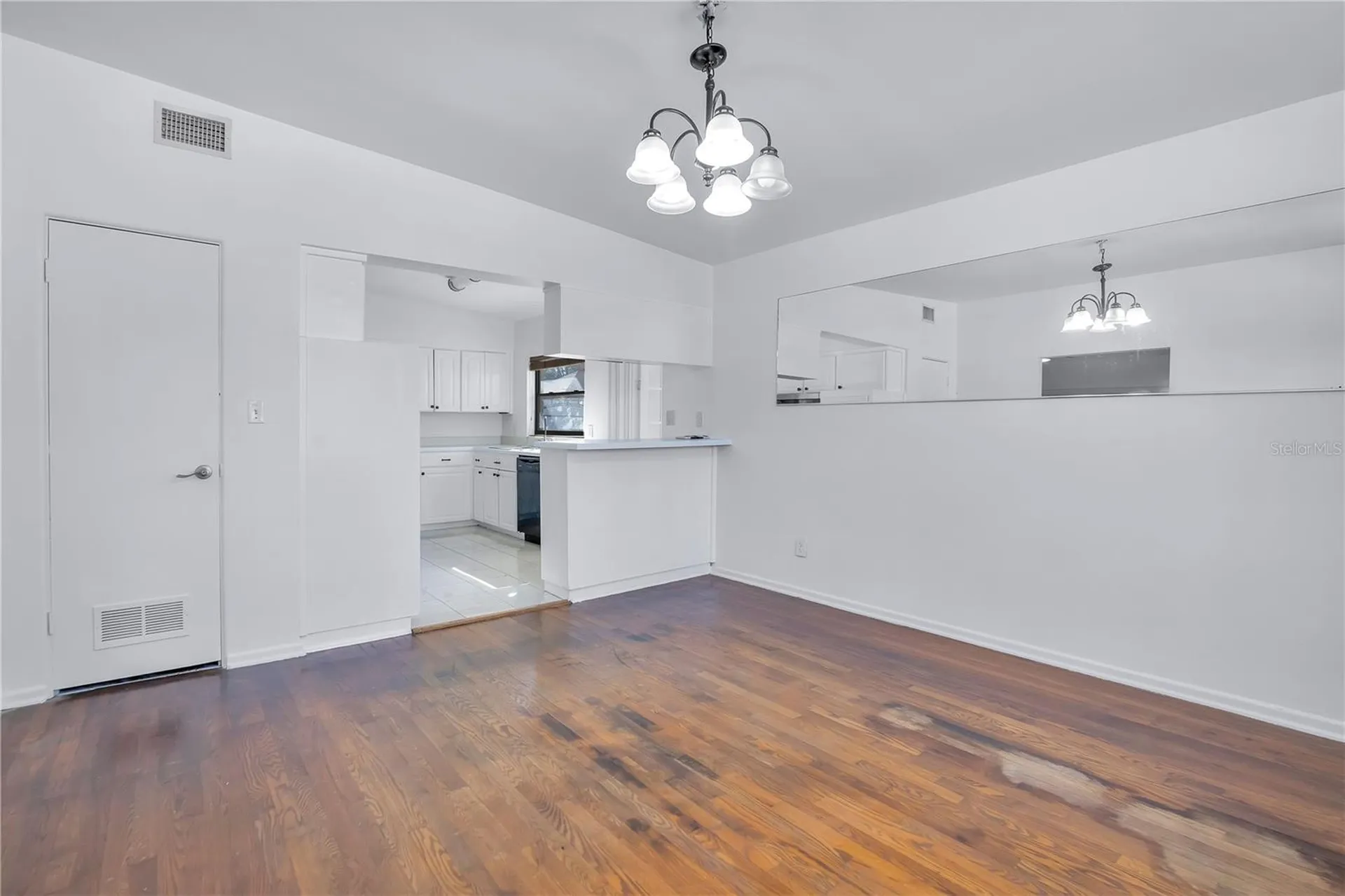 2420 Pershing Avenue Orlando FL 32806