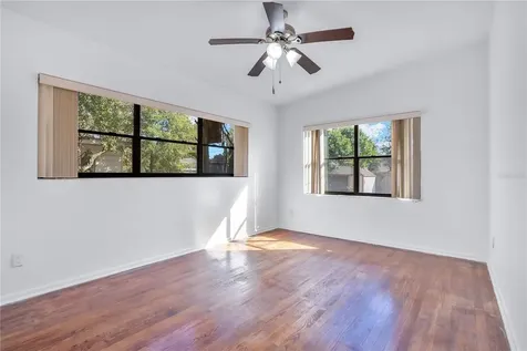2420 Pershing Avenue Orlando FL 32806