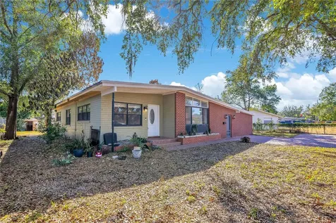 2420 Pershing Avenue Orlando FL 32806