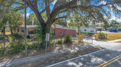 2420 Pershing Avenue Orlando FL 32806