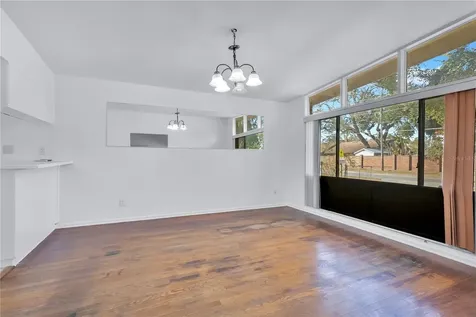 2420 Pershing Avenue Orlando FL 32806