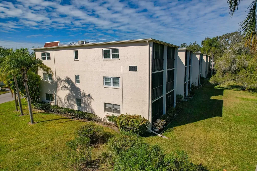 1375 Doolittle Lane Dunedin FL 34698