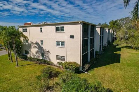 1375 Doolittle Lane Dunedin FL 34698