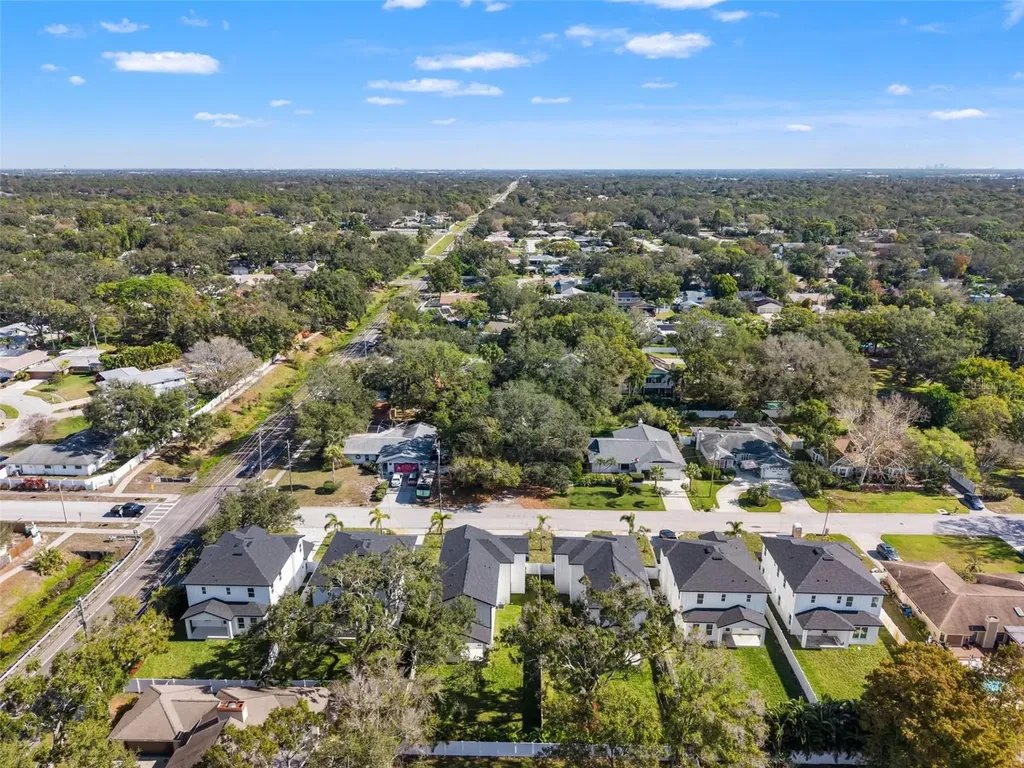 10164 Hodson Place Seminole FL 33776