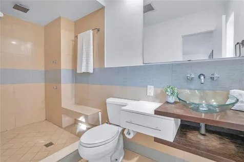 3246 Inverness Court Orlando FL 32806