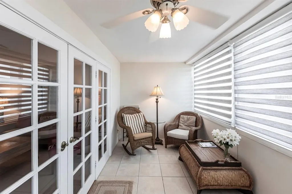 1125 W Peppertree Drive Sarasota FL 34242