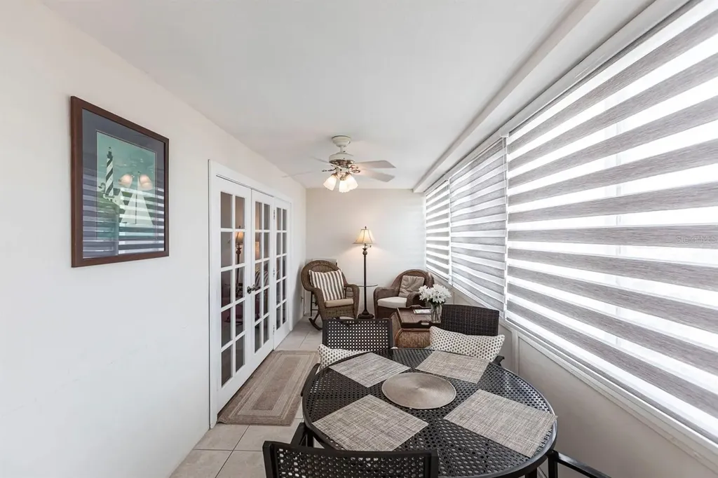 1125 W Peppertree Drive Sarasota FL 34242