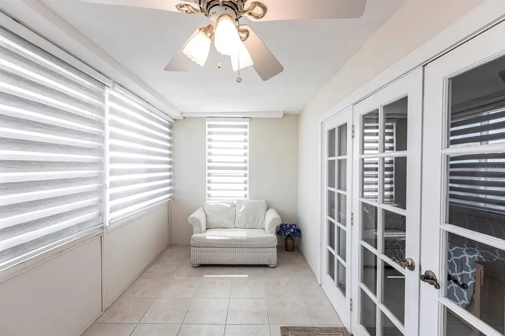 1125 W Peppertree Drive Sarasota FL 34242
