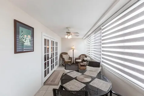 1125 W Peppertree Drive Sarasota FL 34242