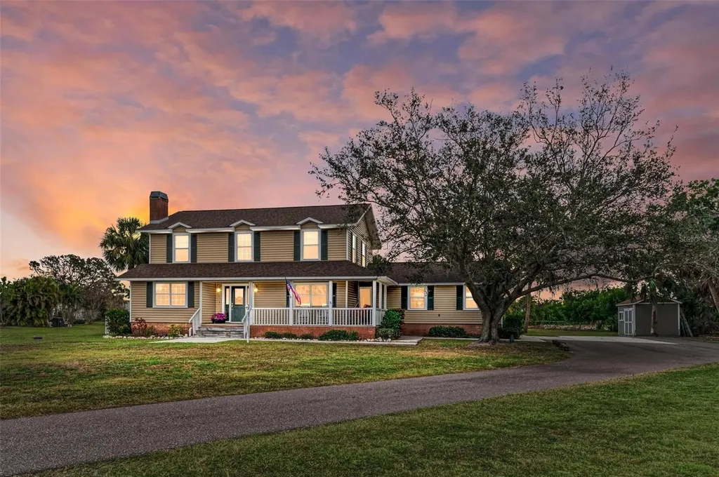 1914 24th Avenue W Palmetto FL 34221