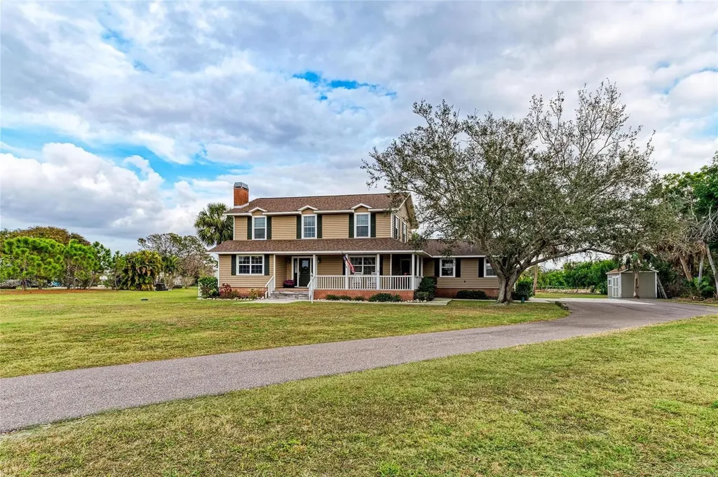 1914 24th Avenue W Palmetto FL 34221