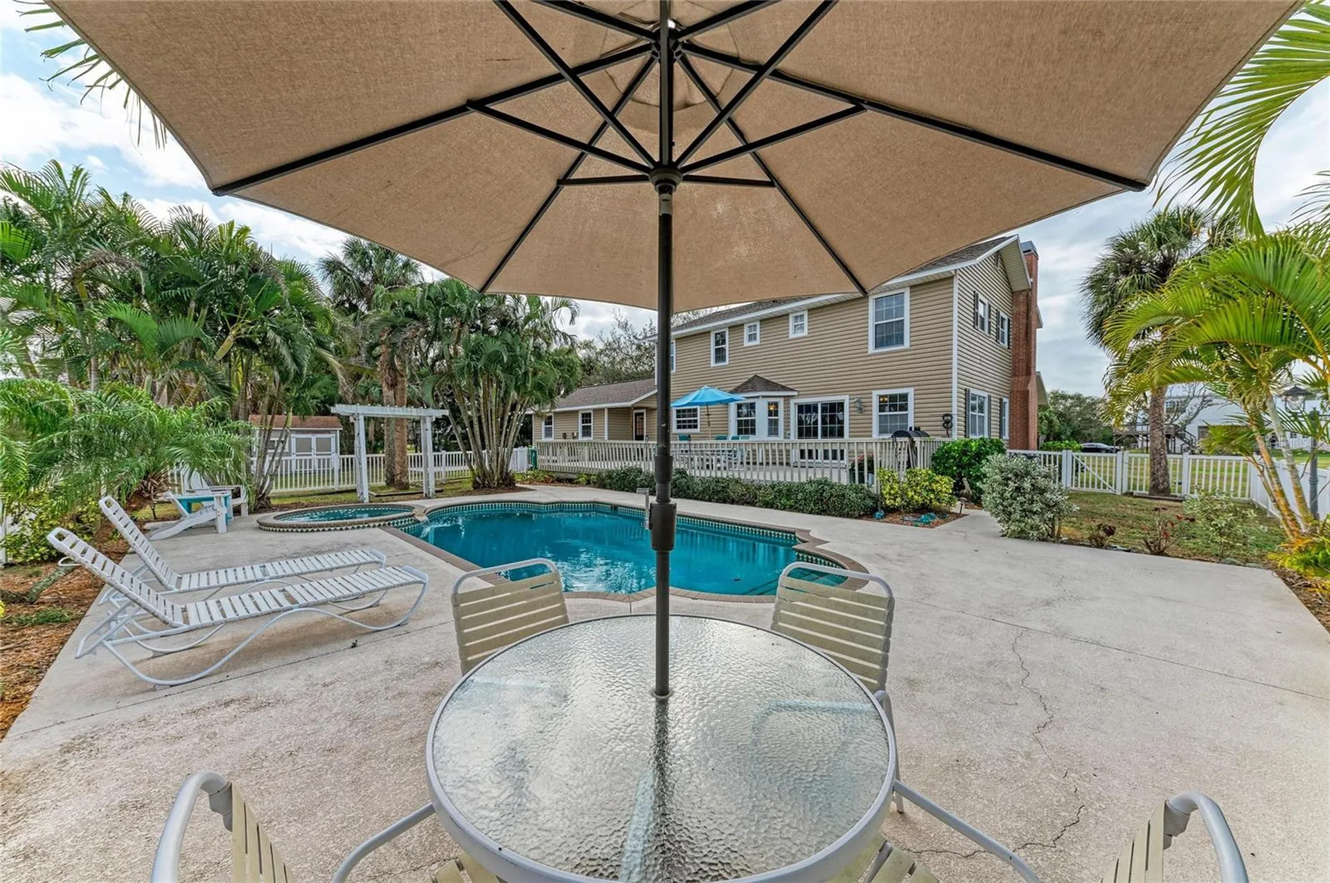 1914 24th Avenue W Palmetto FL 34221