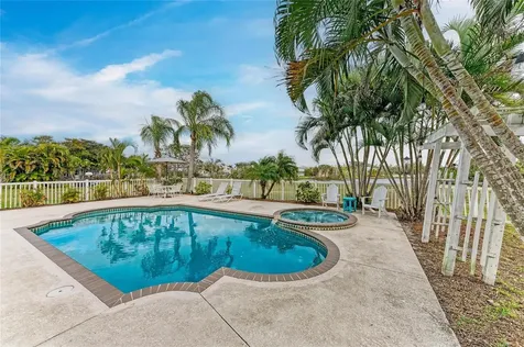 1914 24th Avenue W Palmetto FL 34221