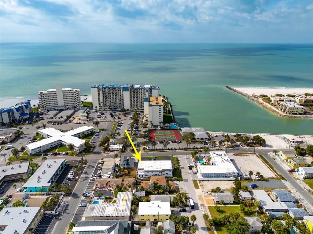 7151 Sunset Way St Pete Beach FL 33706