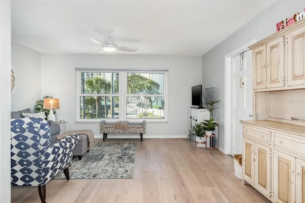 7151 Sunset Way St Pete Beach FL 33706