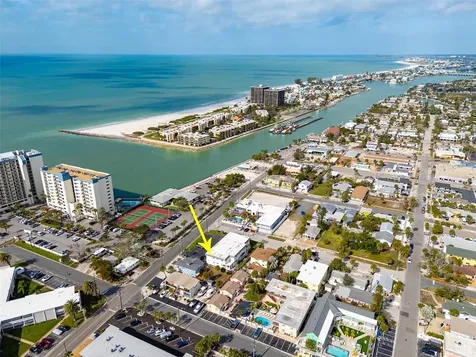 7151 Sunset Way St Pete Beach FL 33706